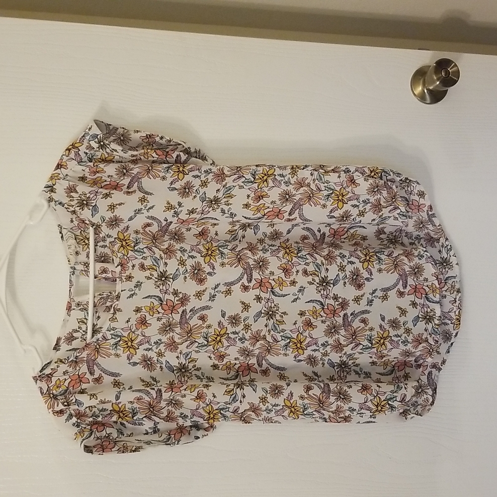 Floral top